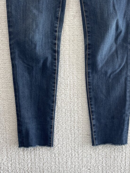 American Eagle Women’s Size 6 Super Super Stretch X4 Jegging Jeans Cut-Off Raw - Picture 3 of 12